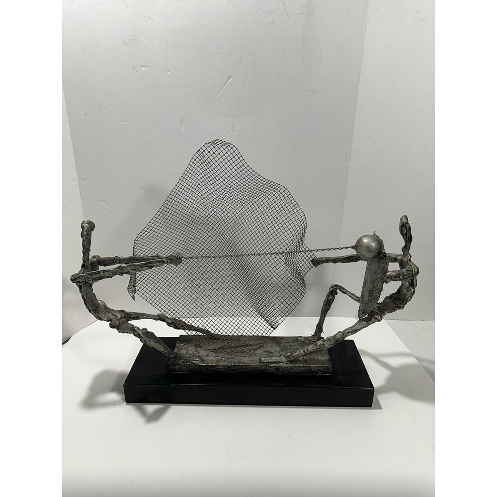Stunning Warriors Gladiator Arena Statue With Net Ball Throwing Shield Chain VTG